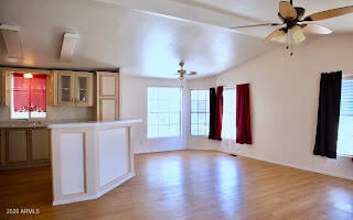 7810 W Peoria Ave #152, Peoria, AZ 85345
