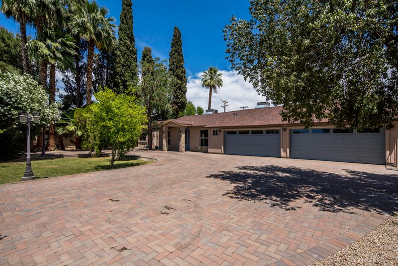 7811 N 15th Ave, Phoenix, AZ 85021