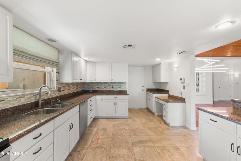 7811 N Via De La Montana --, Scottsdale, AZ 85258