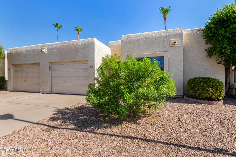 7811 Park View Dr, Mesa, AZ 85208
