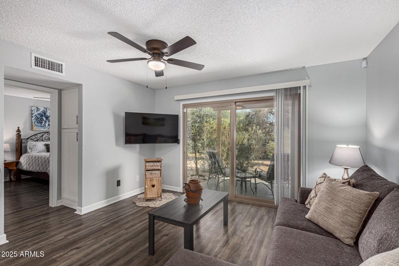 7811 Park View Dr, Mesa, AZ 85208