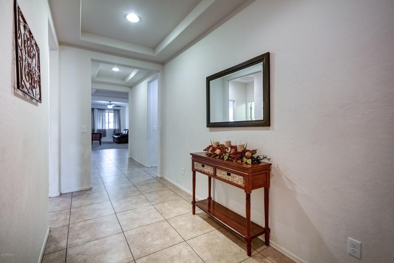 7811 S 41st Dr, Laveen, AZ 85339