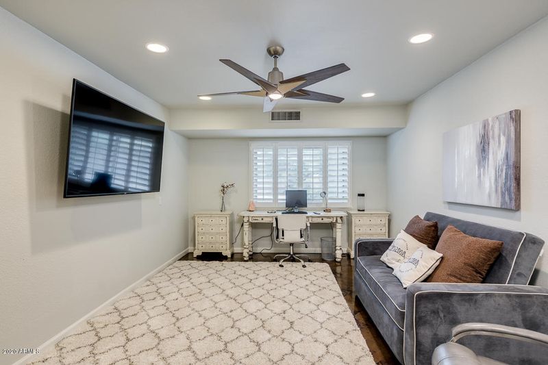 7812 N El Arroyo Rd, Paradise Valley, AZ 85253