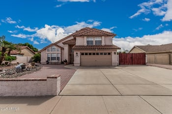 7813 Dreyfus Dr, Peoria, AZ 85381