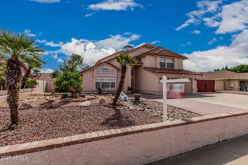 7813 Dreyfus Dr, Peoria, AZ 85381