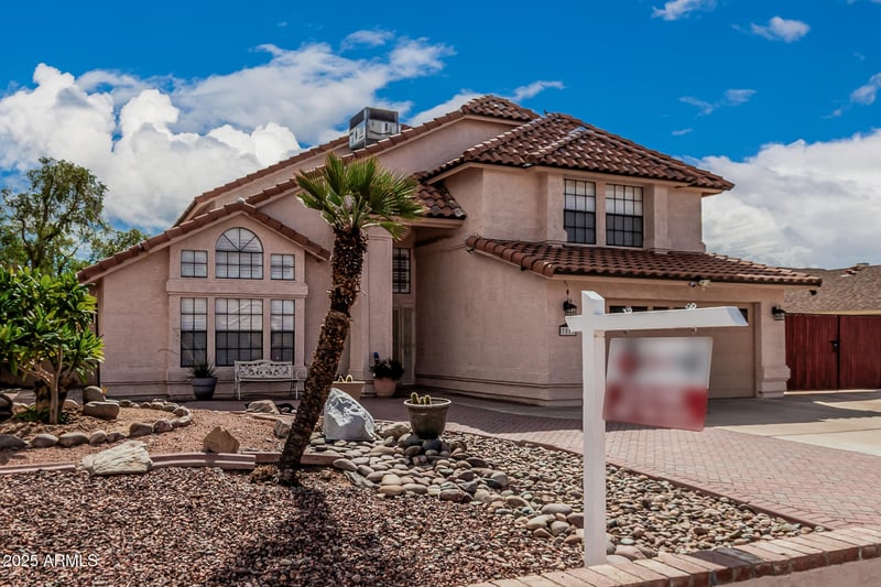 7813 Dreyfus Dr, Peoria, AZ 85381