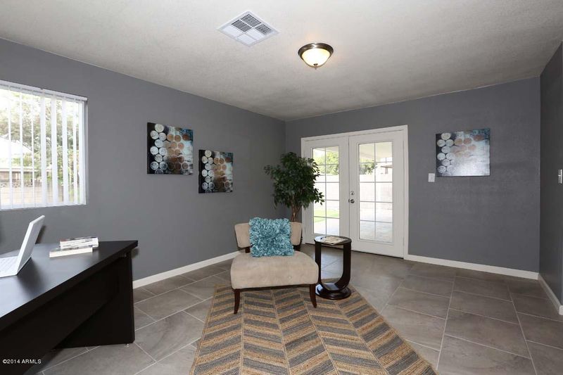 7814 E Oak St, Scottsdale, AZ 85257