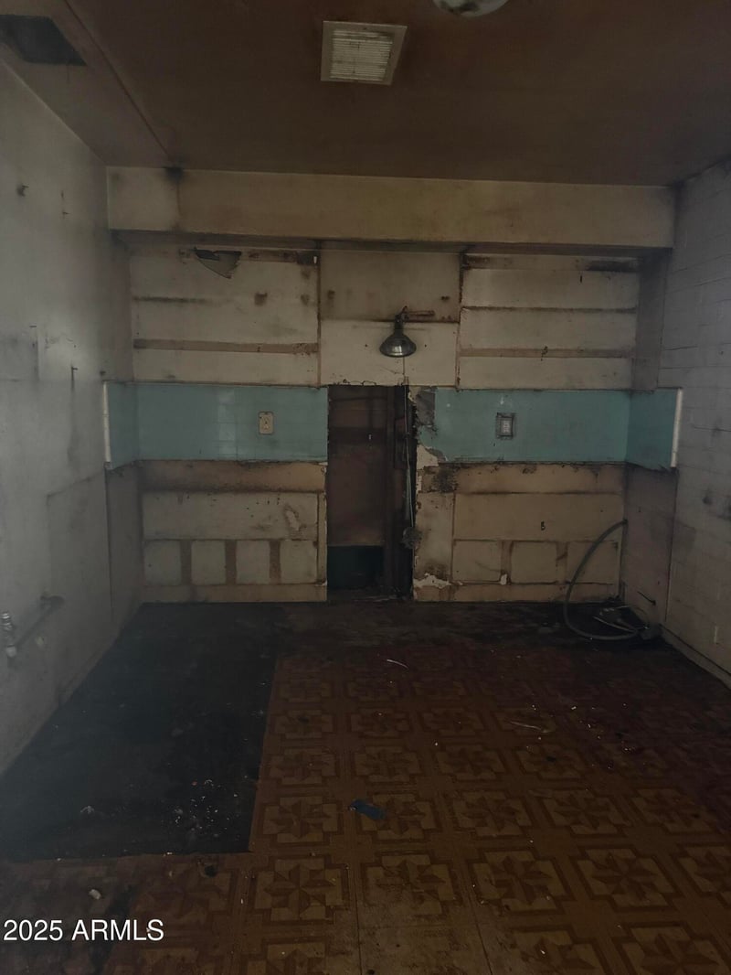 7815 1st Dr, Phoenix, AZ 85021