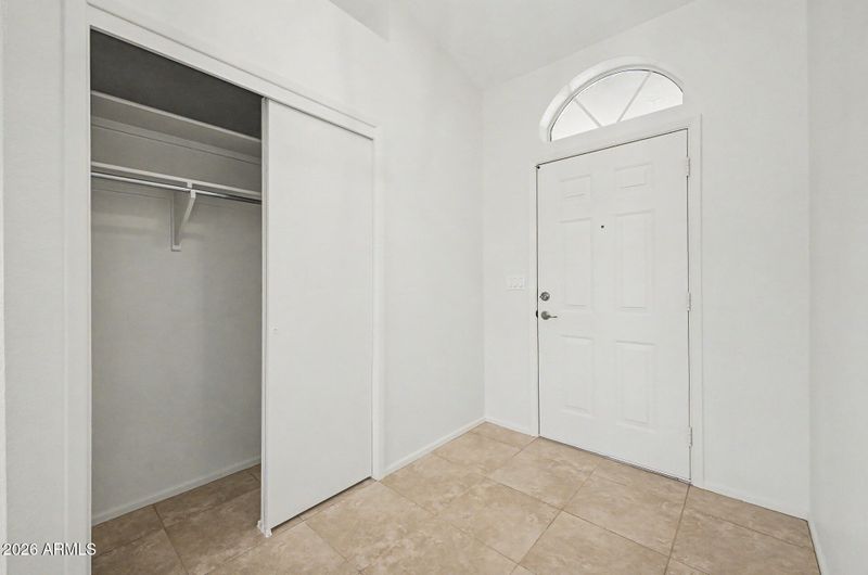 7815 E Navarro Ave, Mesa, AZ 85209