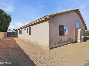 7815 Solano Dr, Glendale, AZ 85303