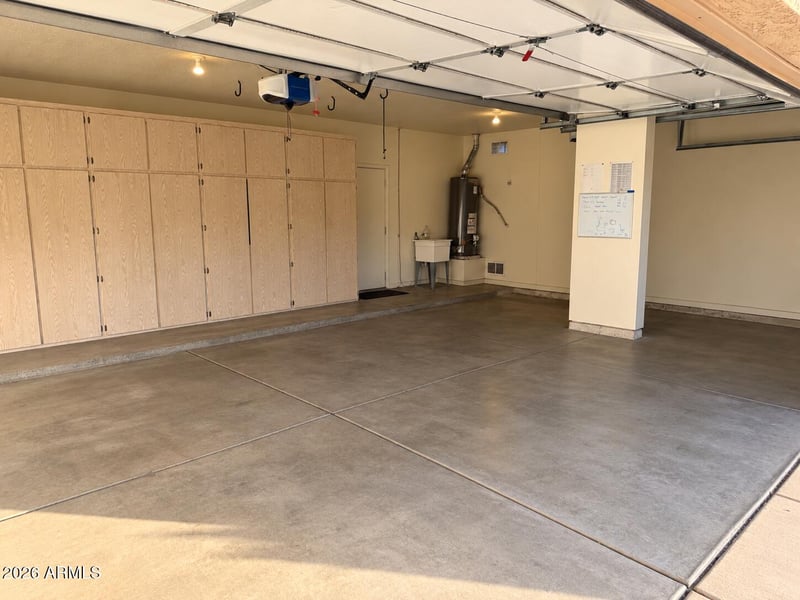 7815 W Kerry Ln, Glendale, AZ 85308