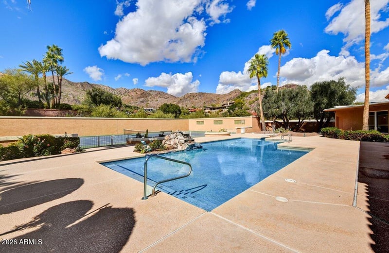 7816 47th St #24, Paradise Valley, AZ 85253