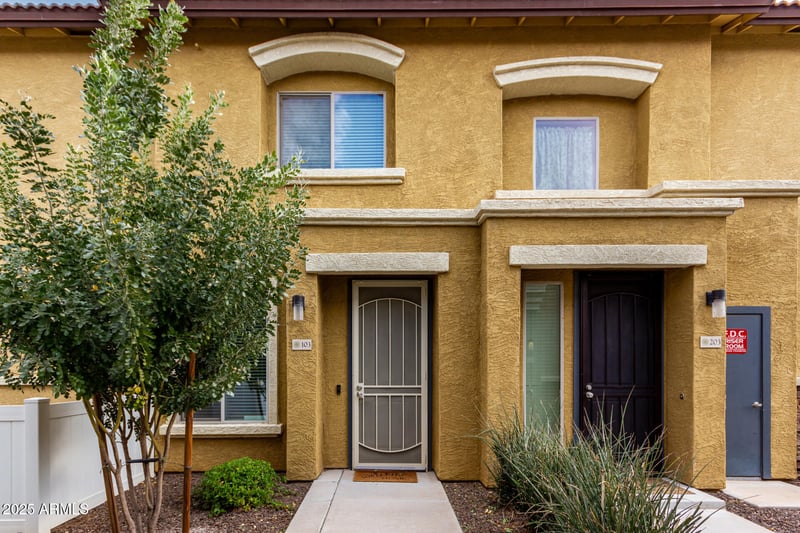 7820 Baseline Rd #103, Mesa, AZ 85209
