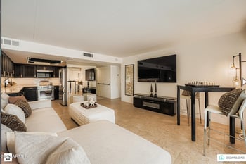7820 Camelback Rd #109, Scottsdale, AZ 85251