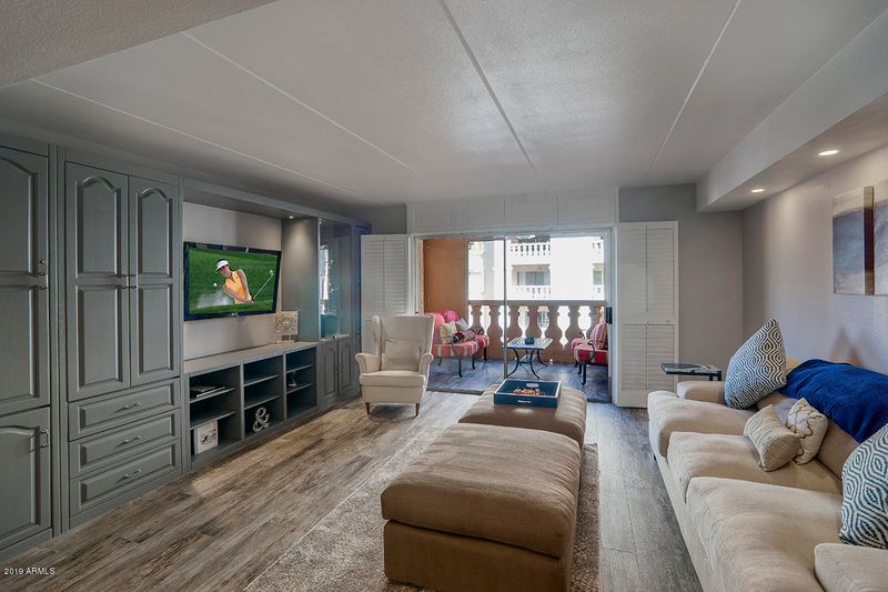 7820 E Camelback Rd #404, Scottsdale, AZ 85251