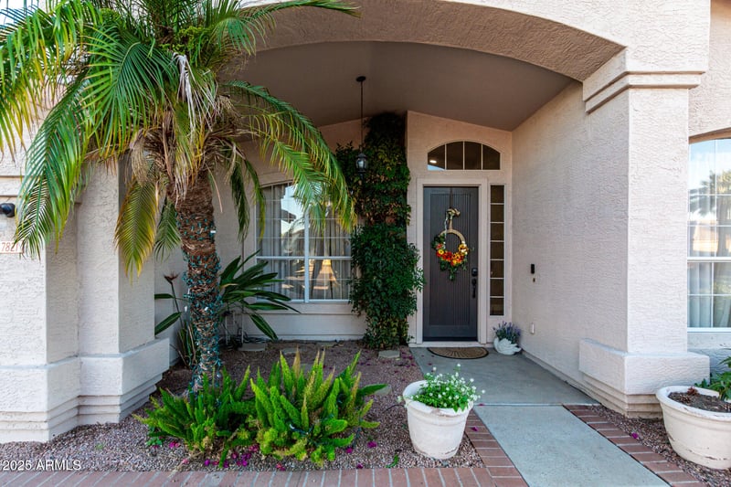 7821 Wescott Dr, Glendale, AZ 85308