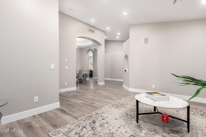 7821 Wescott Dr, Glendale, AZ 85308