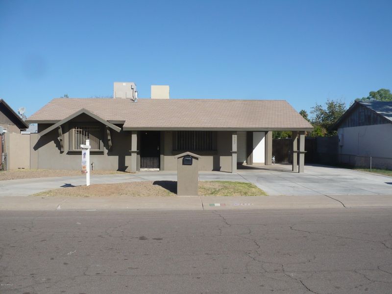 7822 W Oregon Ave, Glendale, AZ 85303