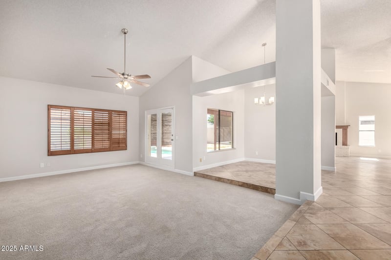7825 Bloomfield Rd, Peoria, AZ 85381