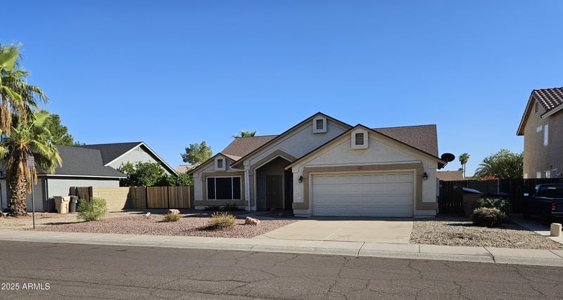 7825 Crocus Dr, Peoria, AZ 85381