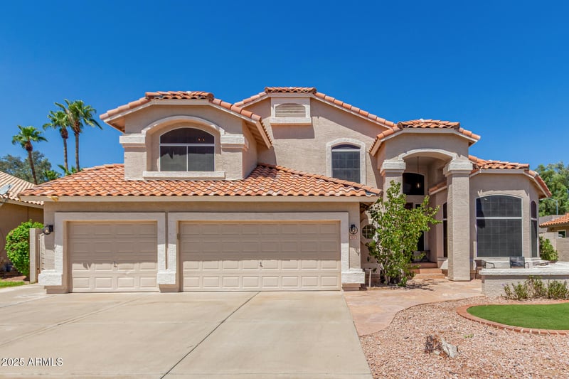 7826 Kerry Ln, Glendale, AZ 85308