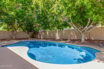 7826 Kerry Ln, Glendale, AZ 85308