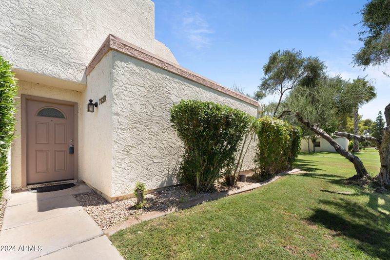 7829 E Rovey Ave, Scottsdale, AZ 85250