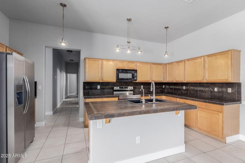 7829 Plata Ave, Mesa, AZ 85212