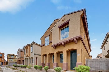 7829 Pike Pl, Phoenix, AZ 85035