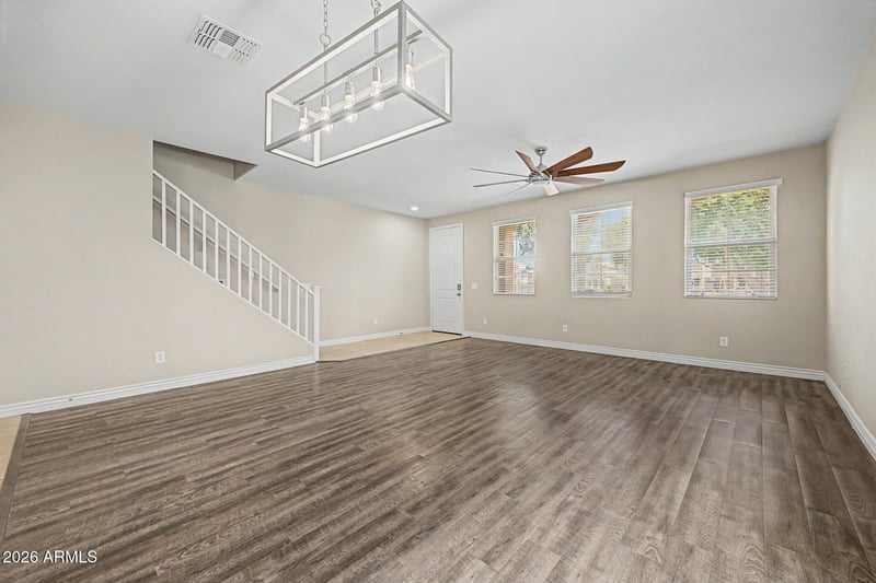7829 W Pike Pl, Phoenix, AZ 85035