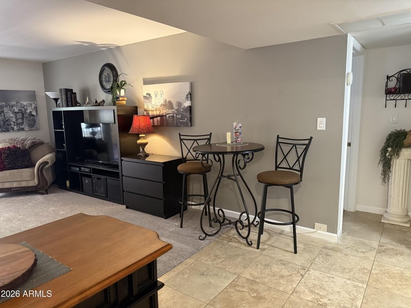 7830 Camelback Rd #107, Scottsdale, AZ 85251
