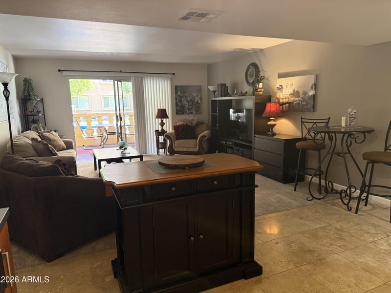 7830 Camelback Rd #107, Scottsdale, AZ 85251
