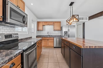 7830 E Belleview St, Scottsdale, AZ 85257