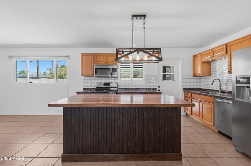 7830 E Belleview St, Scottsdale, AZ 85257