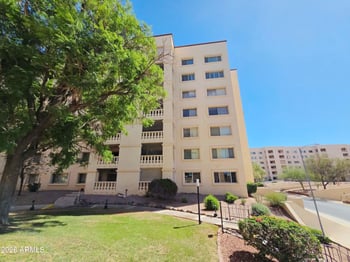 7830 Camelback Rd #104, Scottsdale, AZ 85251