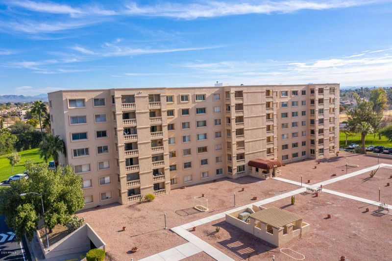 7830 E Camelback Rd #211, Scottsdale, AZ 85251