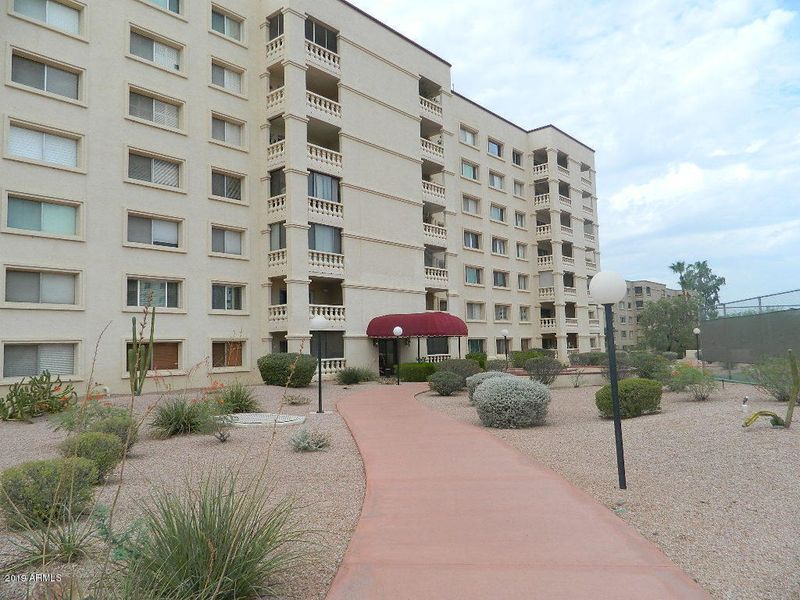 7830 E Camelback Rd #212, Scottsdale, AZ 85251
