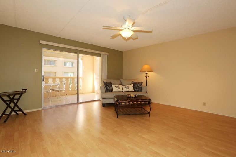 7830 E Camelback Rd #307, Scottsdale, AZ 85251