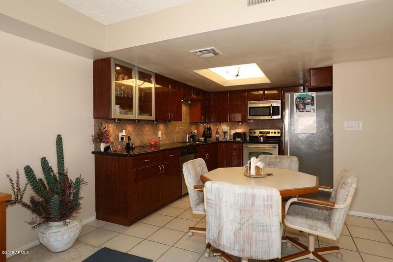 7830 E Camelback Rd #612, Scottsdale, AZ 85251