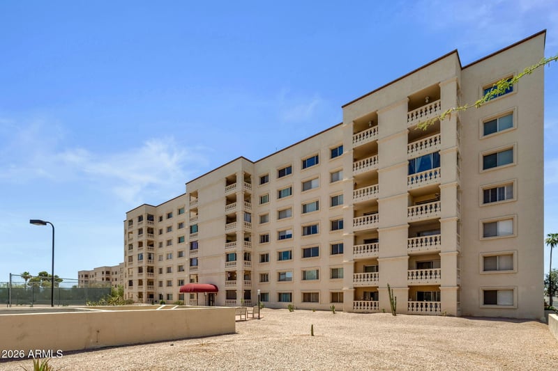 7830 E Camelback Rd #706, Scottsdale, AZ 85251