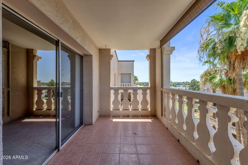 7830 Camelback Rd #706, Scottsdale, AZ 85251