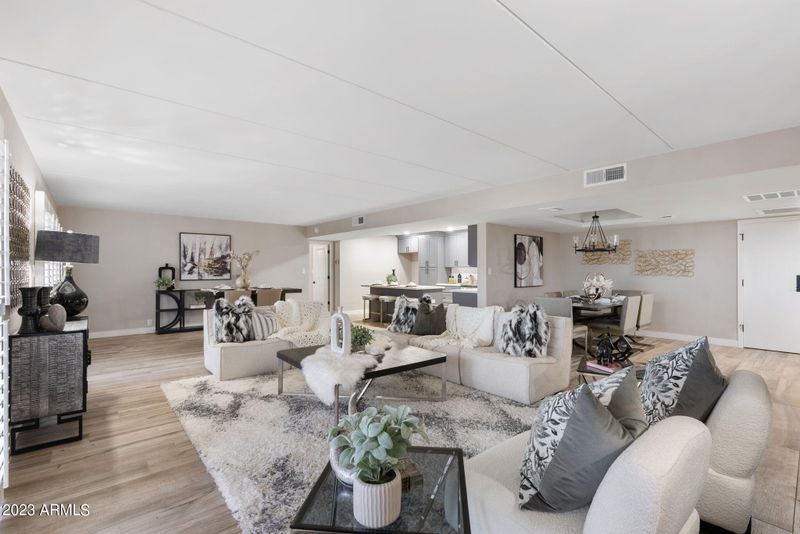 7830 E Camelback Rd E #702, Scottsdale, AZ 85251