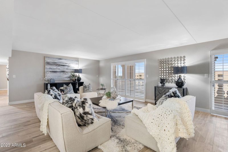 7830 E Camelback Rd E #702, Scottsdale, AZ 85251