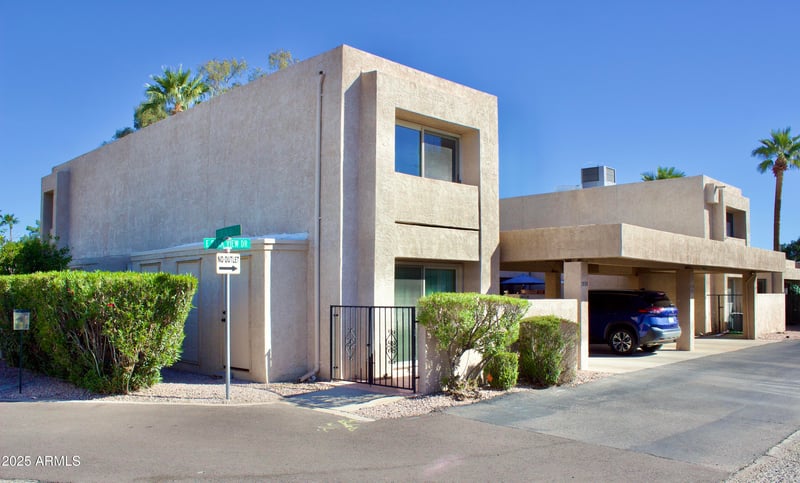 7830 Park View Dr, Mesa, AZ 85208