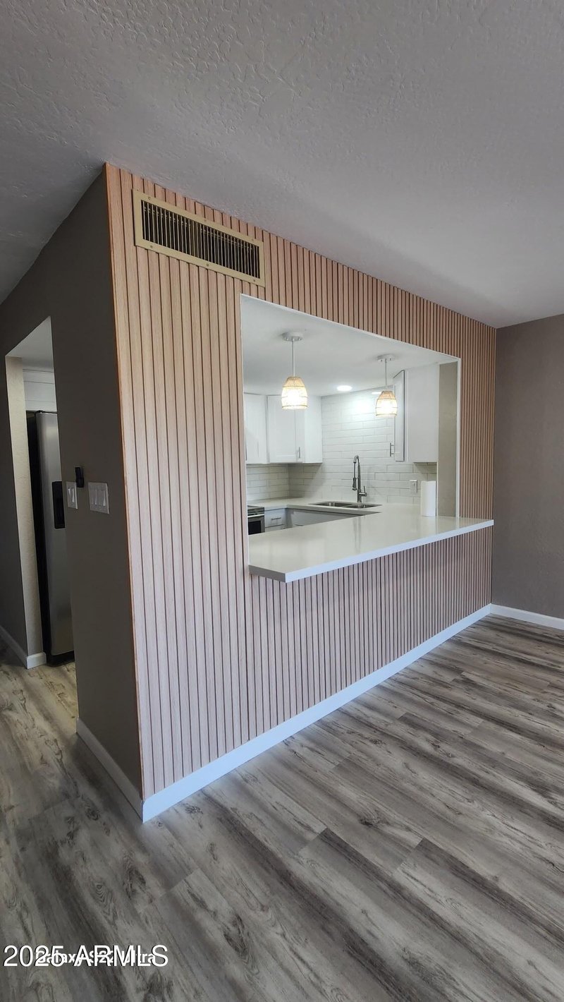 7830 Park View Dr, Mesa, AZ 85208