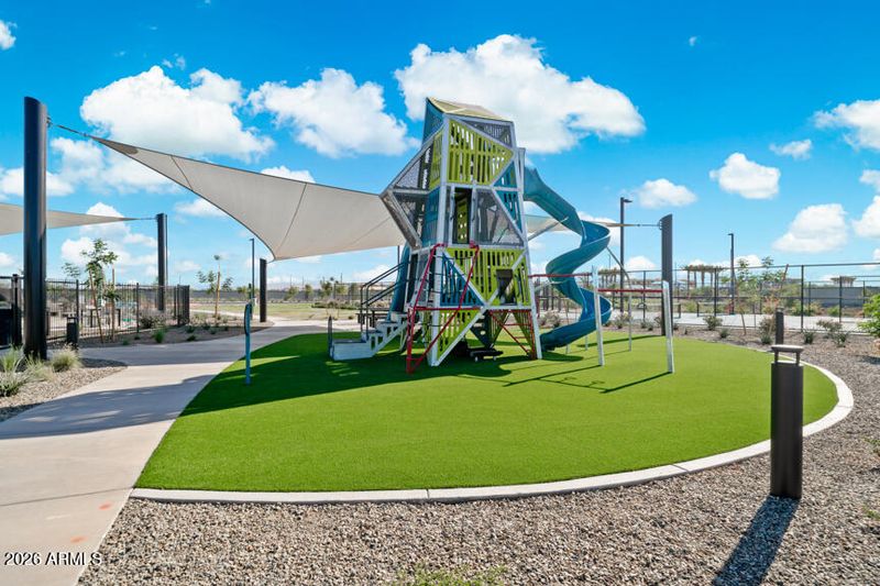 7832 E Renata Ave, Mesa, AZ 85212