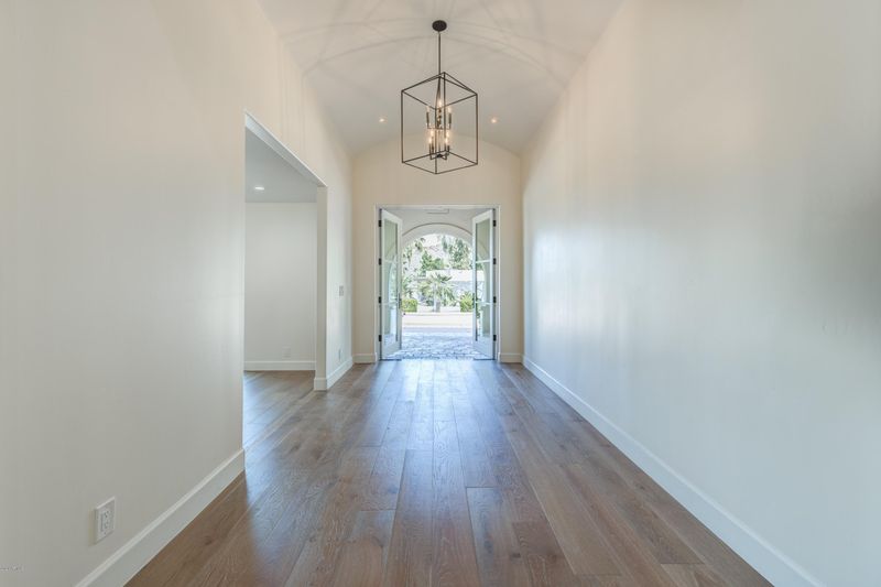 7832 N Ridgeview Dr, Paradise Valley, AZ 85253