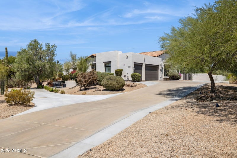 7832 Parkview Ln, Scottsdale, AZ 85255