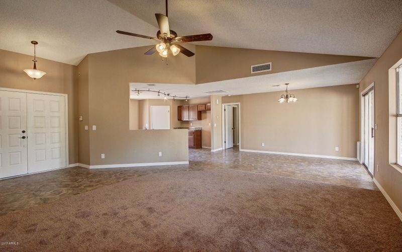 7832 W Willow Ave, Peoria, AZ 85381