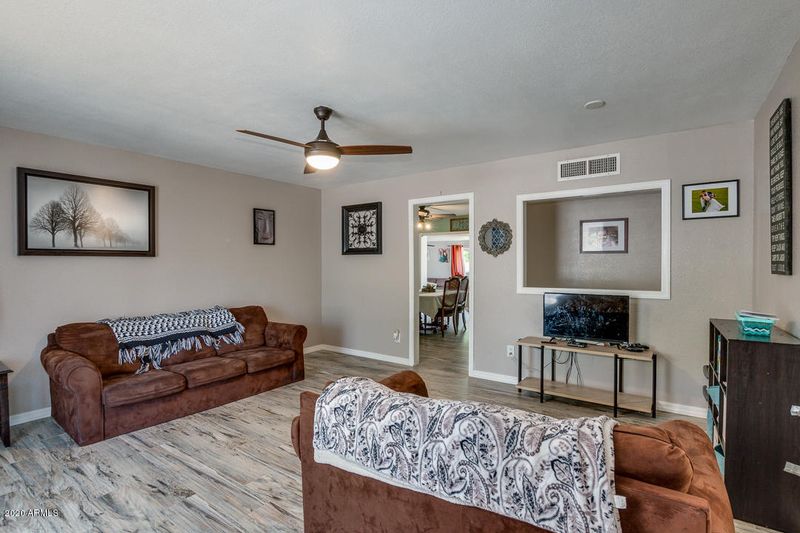 7833 E Hubbell St, Scottsdale, AZ 85257